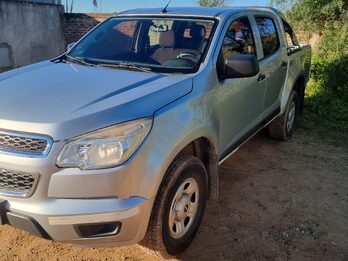 S 10 LT 4x2. 2013