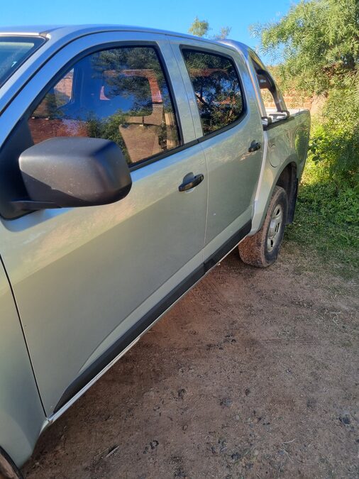 S 10 LT 4x2. 2013