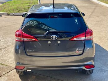 TOYOTA YARIS 1.5 VERSIONES XS-XLS-S AT ¡¡0km!!