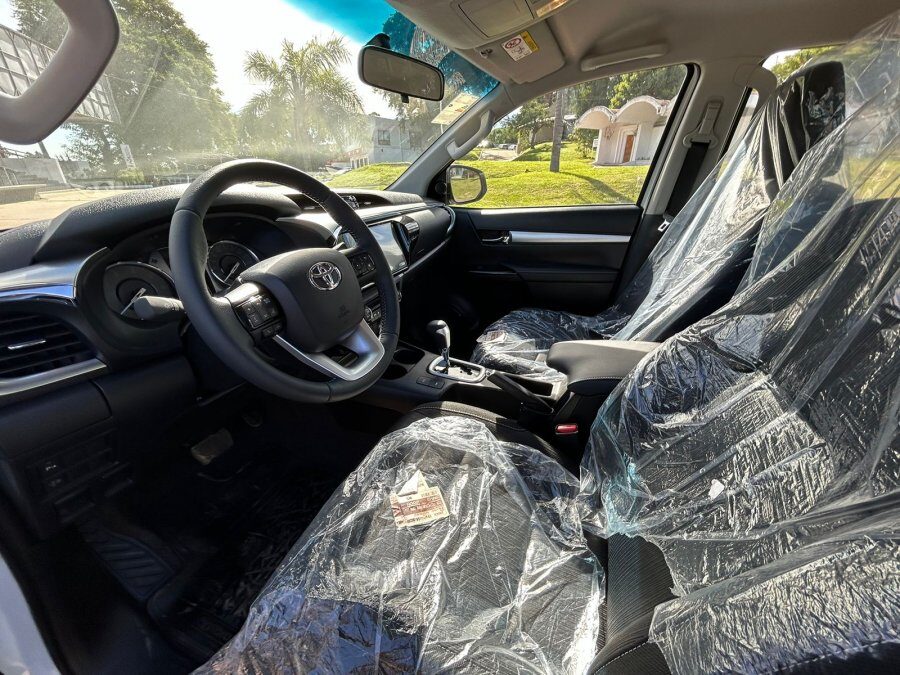 TOYOTA HILUX 2.8 SRV AT ¡¡0KM!! versiones 4X4 y 4X2.