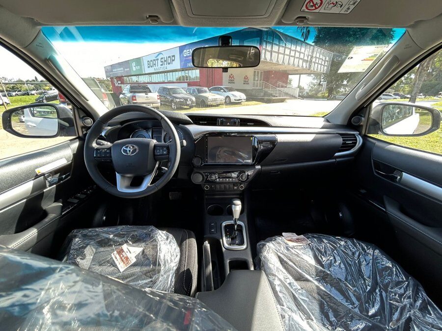 TOYOTA HILUX 2.8 SRV AT ¡¡0KM!! versiones 4X4 y 4X2.