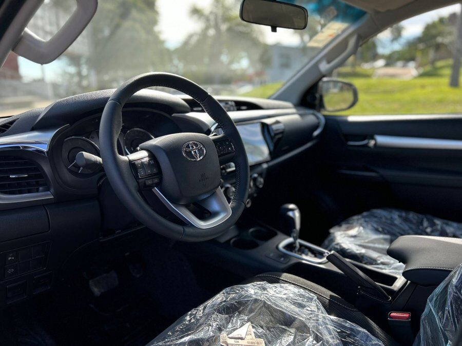 TOYOTA HILUX 2.8 SRV AT ¡¡0KM!! versiones 4X4 y 4X2.