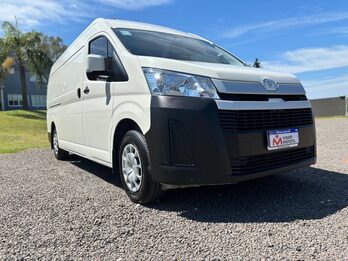TOYOTA HIACE L2H2 2.8 AT¡¡ 0KM MODELO 2025 !!