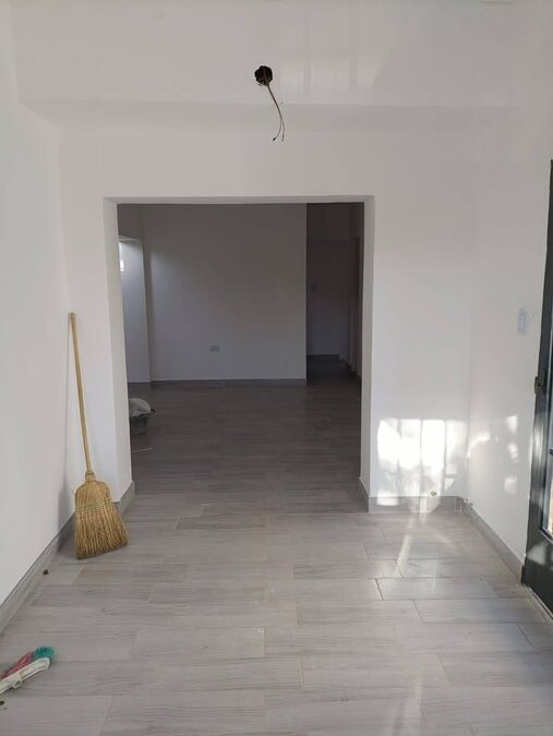 VENDE CASA 3 DORMITORIOS