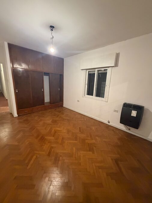 Alquiler amplio inmueble Tucuman y Tejeiro Martinez, Paraná