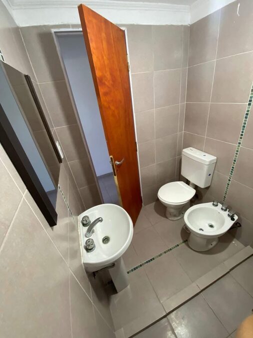 Oro Verde, VENTA:  Depto 1 dormitorio alquilado