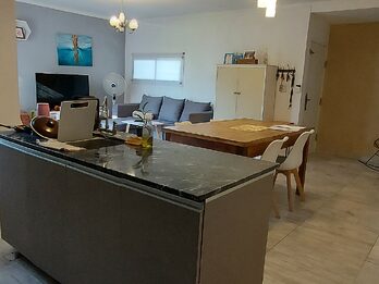 VENDO IMPECABLE CASA EN ORO VERDE,  PILETA, VERDE