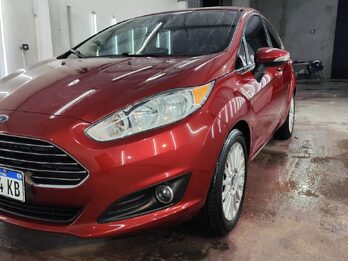 Ford Fiesta Kinetic 1.6 Titanium 2016