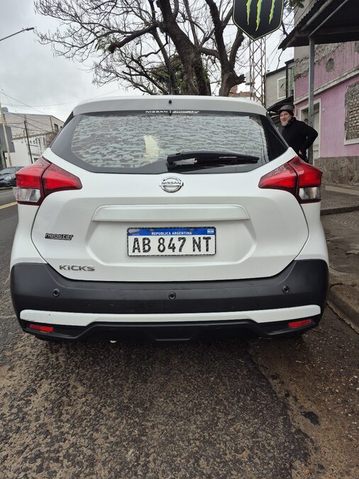 Nissan Kicks Automática