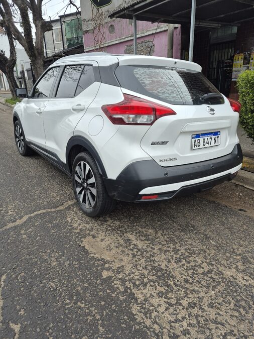 Nissan Kicks Automática