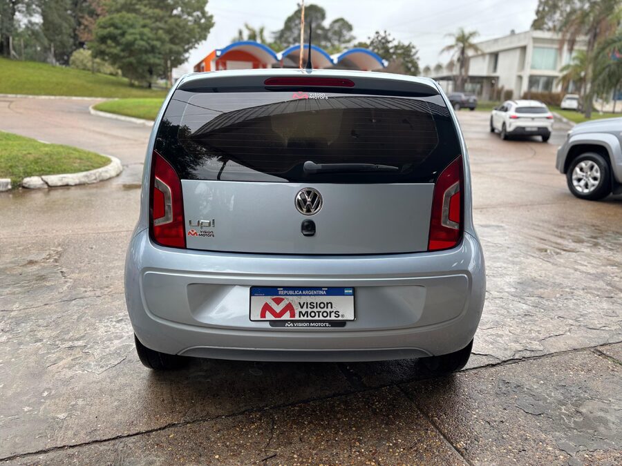 VOLKSWAGEN MOVE UP! 1.0. Recibo vehículos de menor y mayor valor.