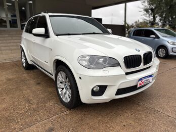 BMW X5 3.0S EXECUTIVE STEPTRONIC. Recibo vehículos.