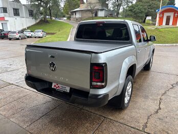 VOLKSWAGEN AMAROK 20TD 4X2 DC COMFORTLINE. Recibo vehículos.
