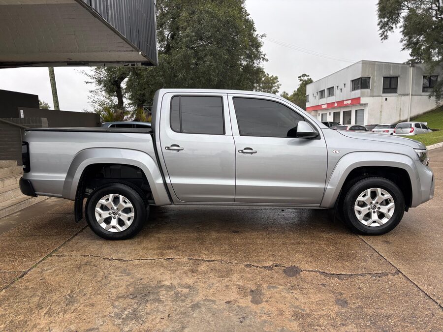 VOLKSWAGEN AMAROK 20TD 4X2 DC COMFORTLINE. Recibo vehículos.