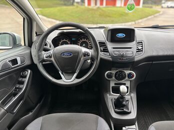 FORD FIESTA 1.6 SE. Recibo vehículos de menor y mayor valor.