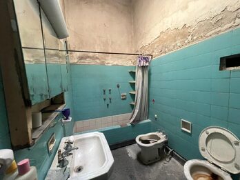 OPORTUNIDAD! CASA A RECICLAR MONTE CASEROS Y FELICIANO