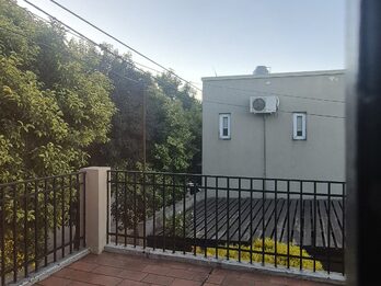 VENTA CASA / OVIDIO LAGOS  / 3DORM / 2 BAÑOS / QUINCHO / TERRAZA / COCHERA