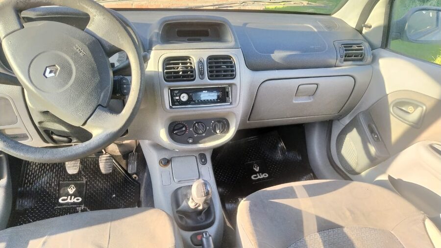 Renault Clio Expression 1.6 - 2006