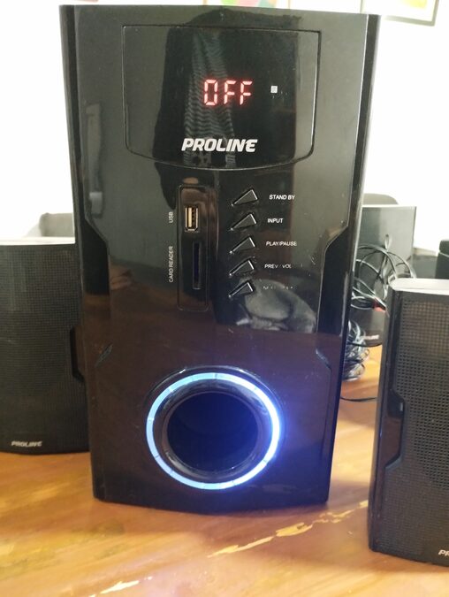 Home Theater Proline 5.1 (USB / SD / Radio FM) – ¡Excelente Estado!