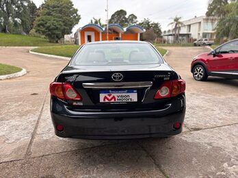 TOYOTA COROLLA 1.8 SE-G AT. Recibo vehículos de menor y mayor valor.