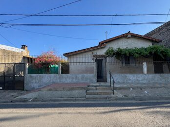 CASA VENTA 2 DORMITORIOS - APTA CREDITO