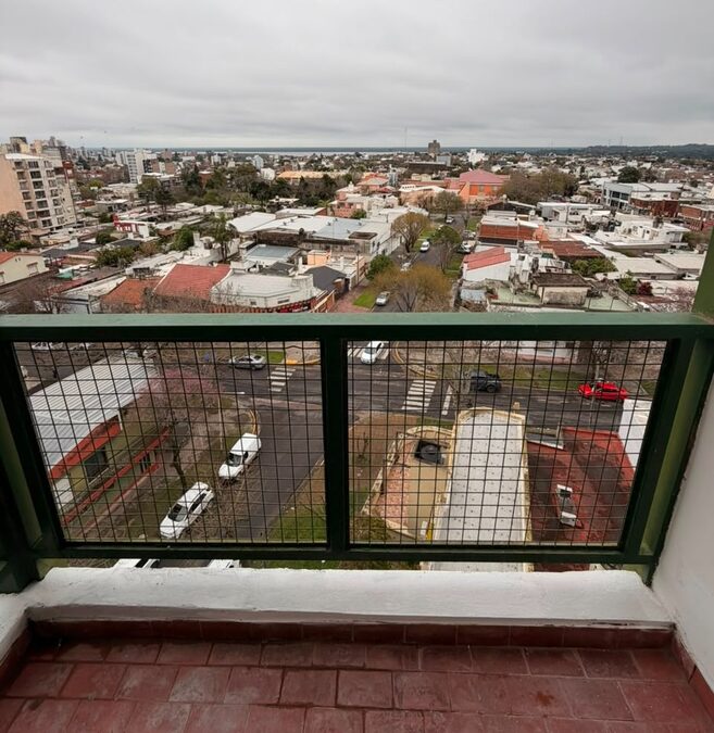 Venta Departamento 3 dormitorios Con Cochera