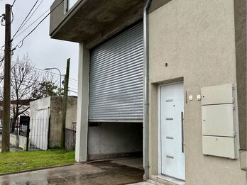 ALQUILER - GRAN GALPON ZONA RONDEAU Y BROWN