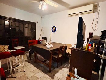 VENTA Casa de 3 DORM con cochera y pileta - Gdor. Sola 645