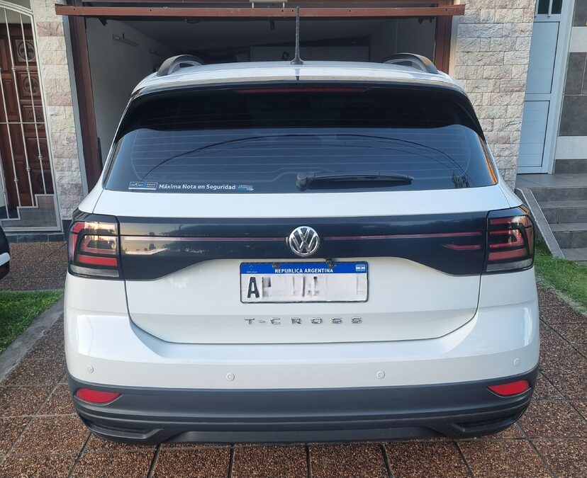 VOLKSWAGEN T-CROSS 2020 - IMPECABLE