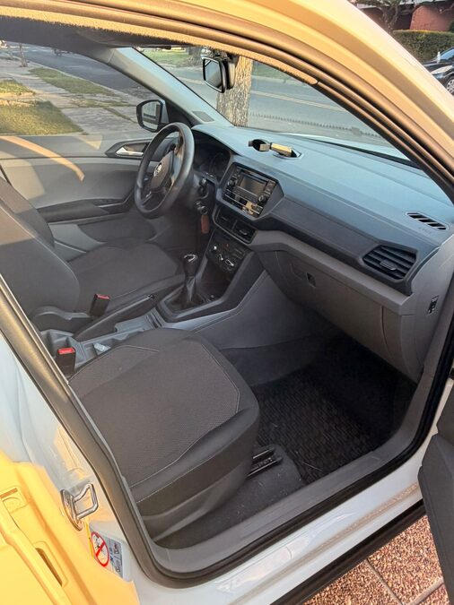 VOLKSWAGEN T-CROSS 2020 - IMPECABLE