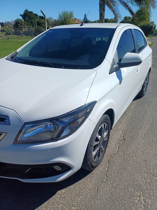 Chevrolet onix ltz 2016