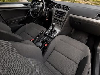 VOLKSWAGEN GOLF 1.4 TSI COMFORTLINE DSG MK7 - AÑO 2.016