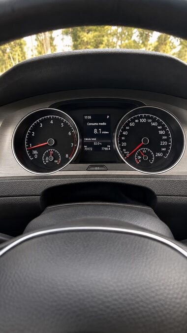 VOLKSWAGEN GOLF 1.4 TSI COMFORTLINE DSG MK7 - AÑO 2.016