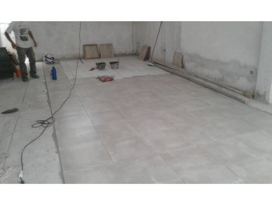 Realizo reparación de llovedura de techos y contrucción ect