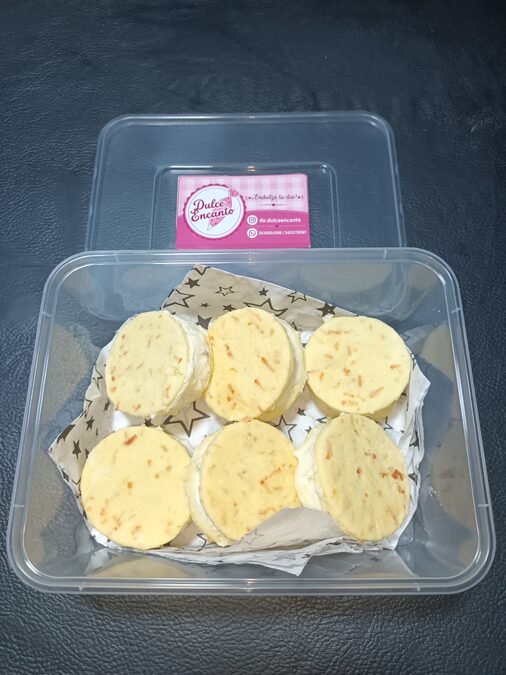 Alfajores salados por media docena
