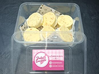 Alfajores salados por media docena