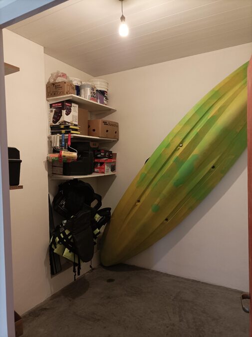Hermosa casa quinta con pileta, playón deportivo y habitaciones