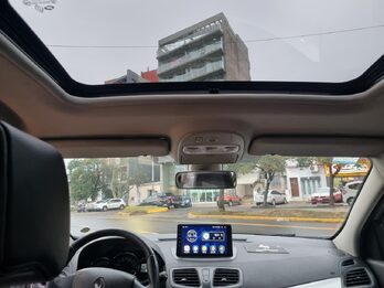 Exclusivo única mano Fluence 2.0 Luxe R-Link Cuir MT / 2014