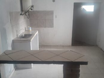 PARTICULAR ALQUILA CASA DOS DORMITORIOS