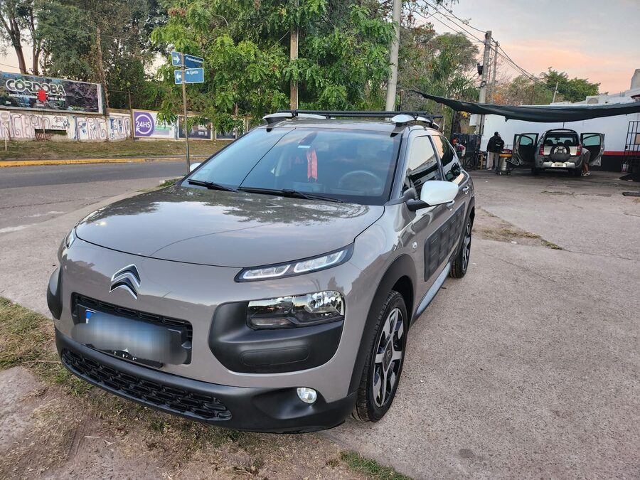 Vendo cintroen c4 cactus rip curl