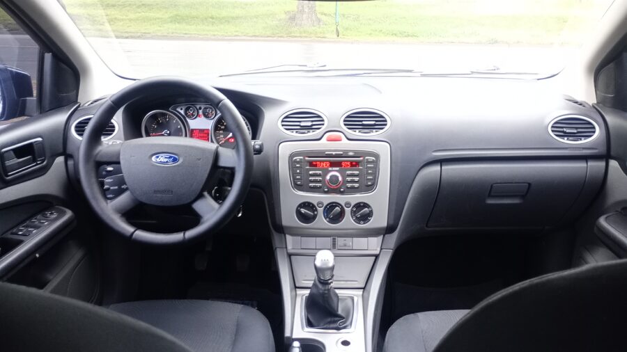 Ford focus trend 1.6 2011