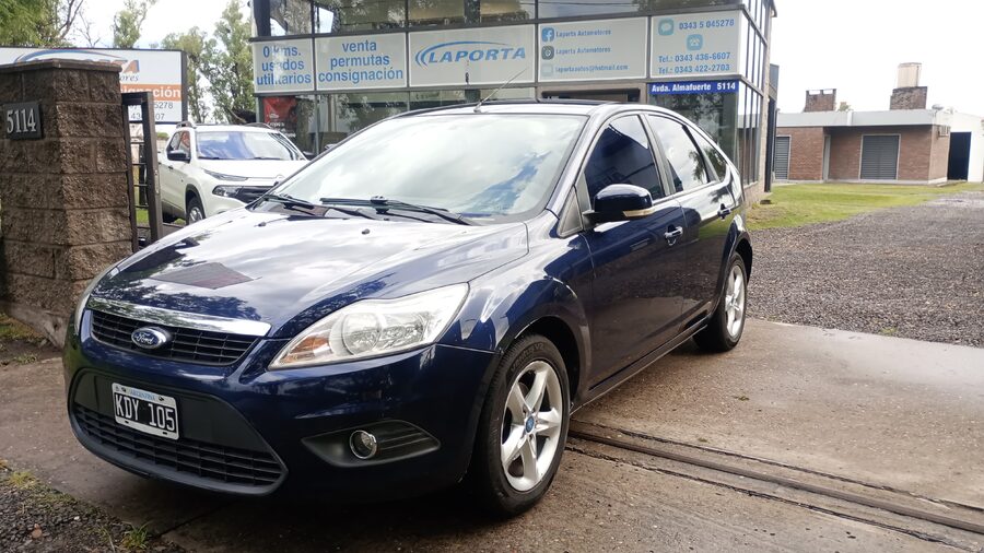 Ford focus trend 1.6 2011