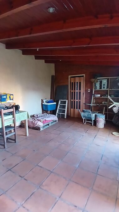 VENTA CASA 2 DORM CON COCHERA, PATIO CON PILETA Y QUINCHO - VILLA SEGUÍ Y GARRIGÓ