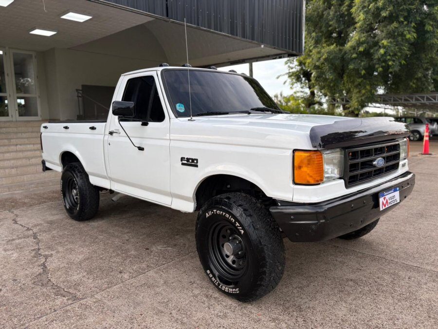FORD F-100 3.6 Nafta/GNC. Recibo vehiculos