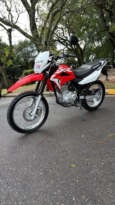 VENDO XR 150 2019 CON 10 MIL KM