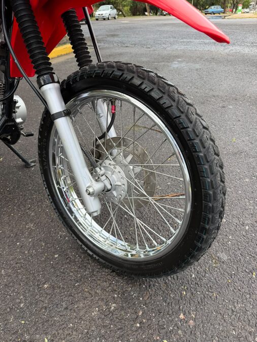 VENDO XR 150 2019 CON 10 MIL KM