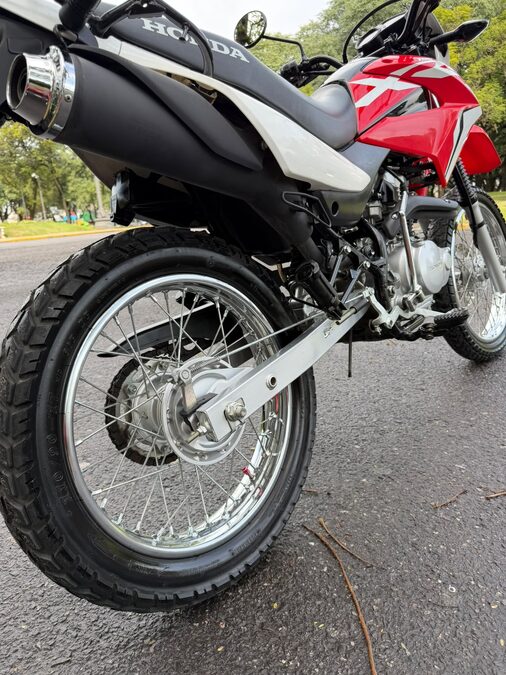 VENDO XR 150 2019 CON 10 MIL KM
