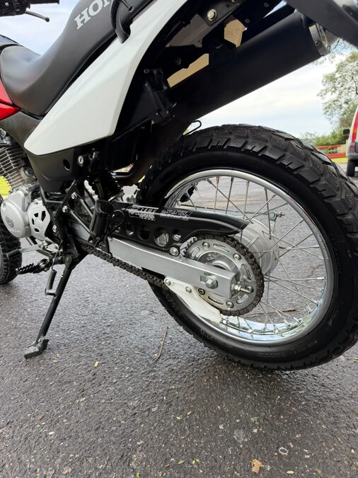 VENDO XR 150 2019 CON 10 MIL KM