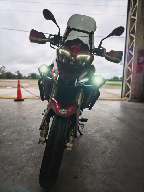 Benelli 251 TRK 2024