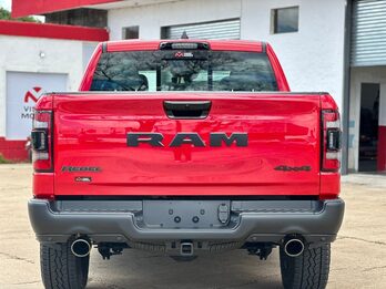 RAM 1500 3.0T Nafta 426HP 4x4. Recibo vehiculos